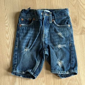Boys Levi’s shorts